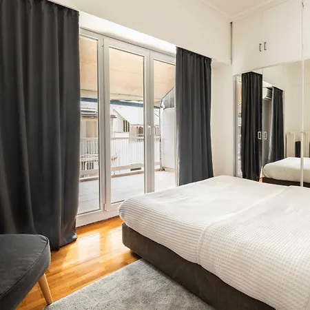 Apartment Yestayhomes Two Bedroom Tsakalof Athen