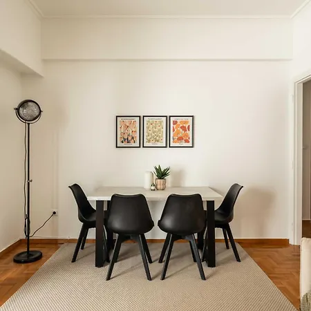 Yestayhomes Two Bedroom Tsakalof